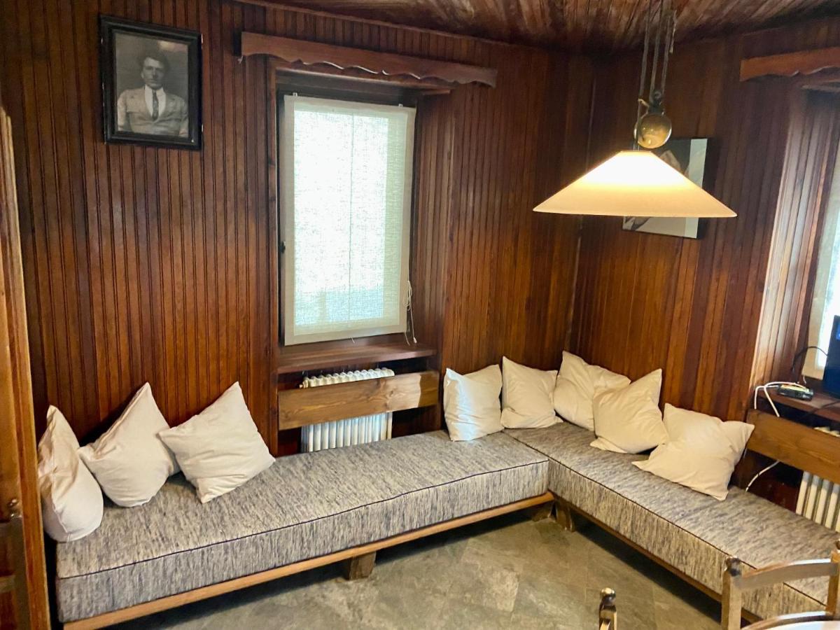 Chalet Motta ヴァルトゥルナンシュ エクステリア 写真