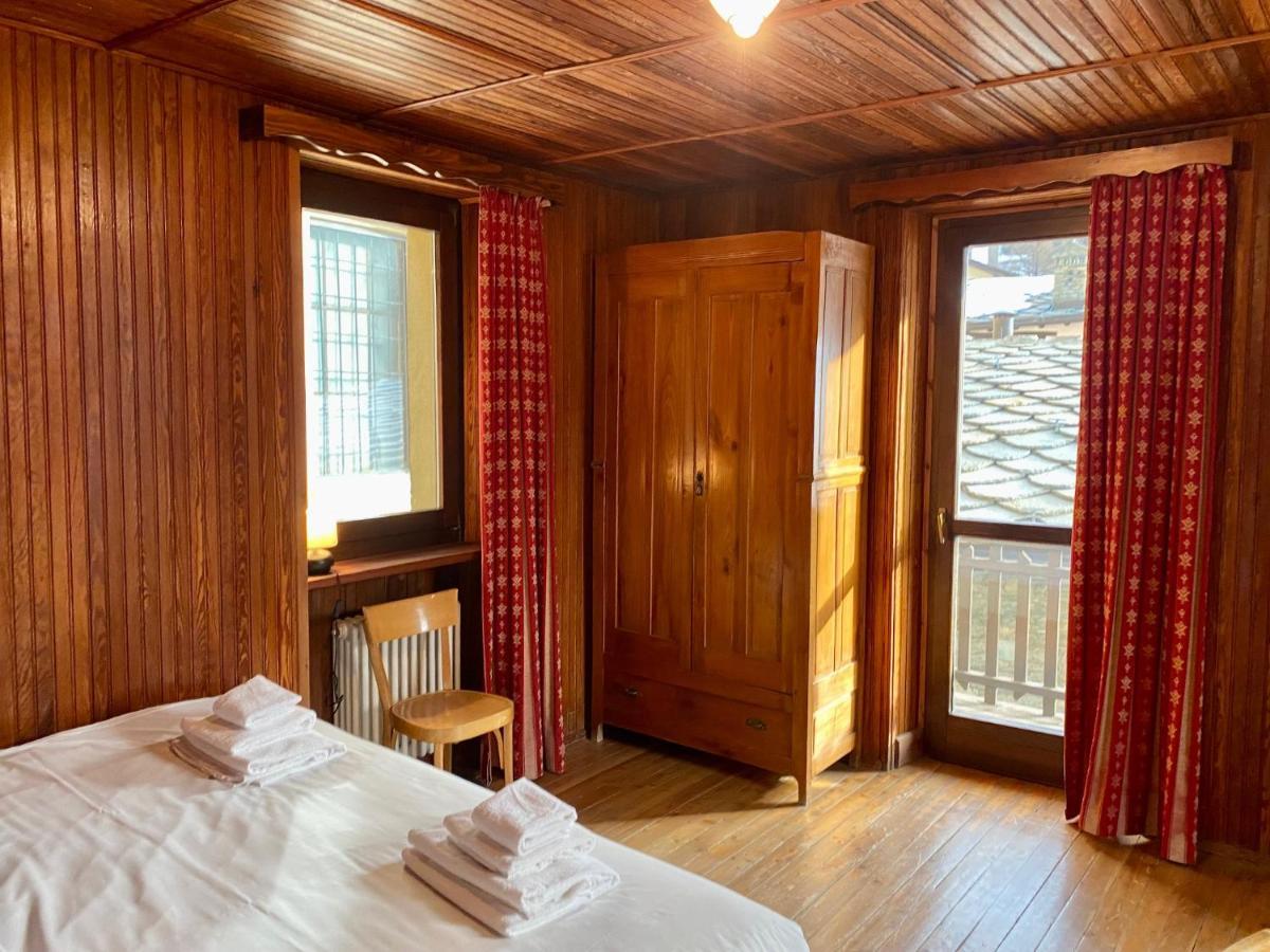 Chalet Motta ヴァルトゥルナンシュ エクステリア 写真